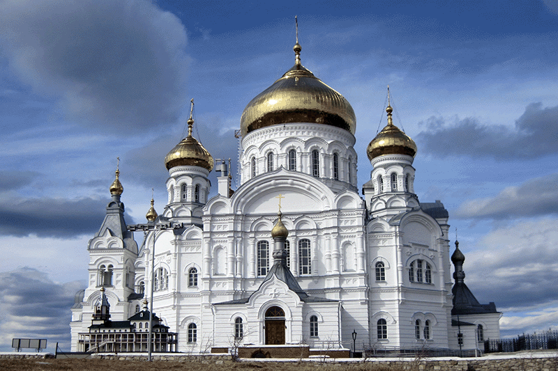 Здание Белогорского монастыря.gif