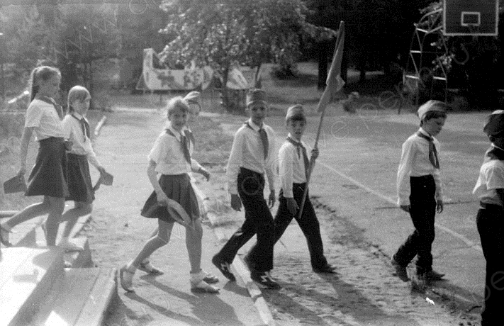 1989 6А в Ленинце июнь (12).jpg 1989 6А в Ленинце июнь (12).jpg