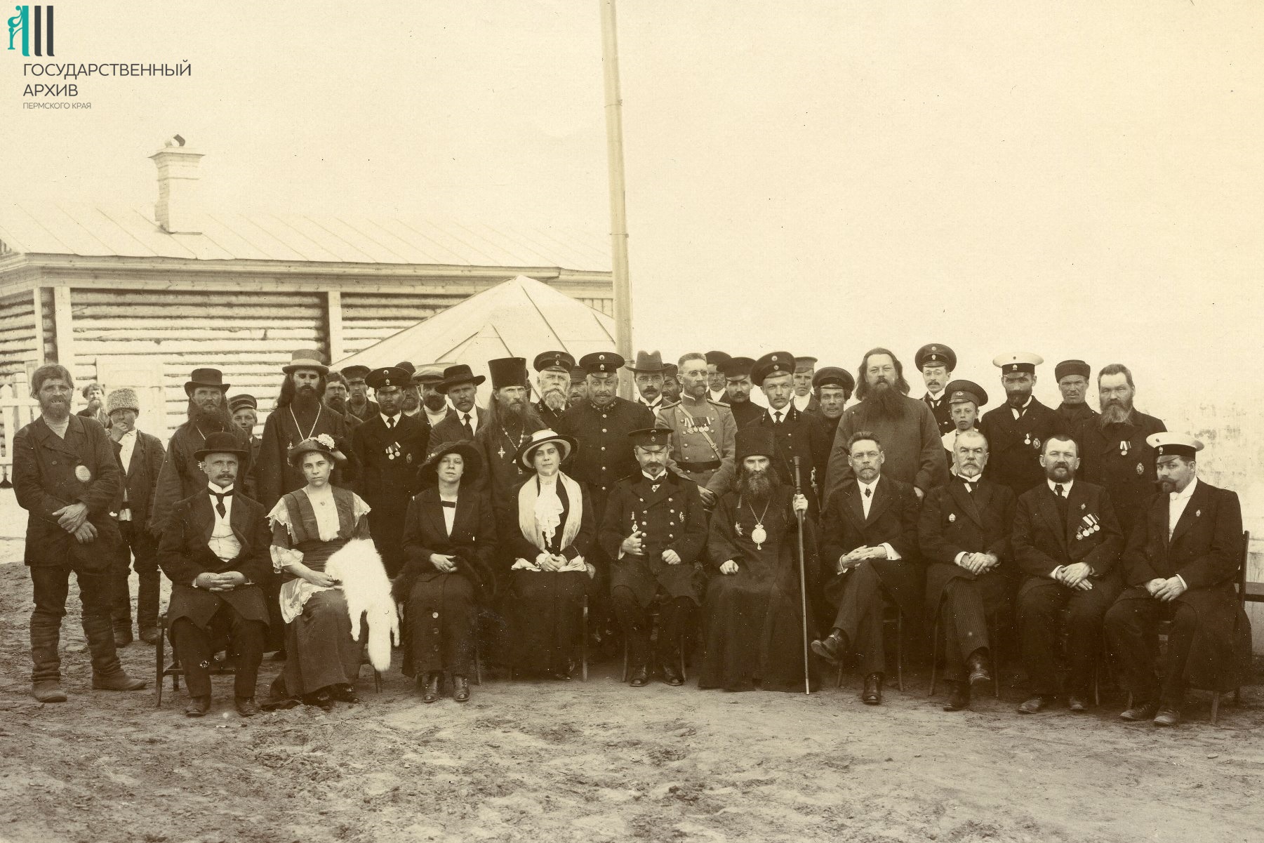 4_Ф.р-1327.Оп.1.Д.152.Л.1 Лозино-лозинский с супругой и андроник. 1915 г..jpg 4_Ф.р-1327.Оп.1.Д.152.Л.1 Лозино-лозинский с супругой и андроник. 1915 г..jpg