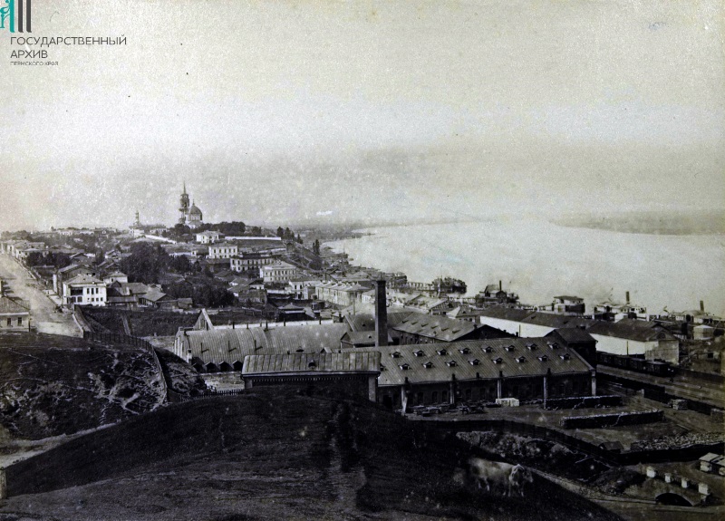 Панорам перми начала 20 века.jpg