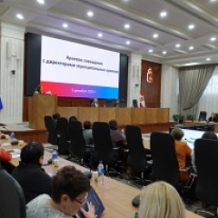 Муниципальным архивам представлен новый сборник документов ГАПК 